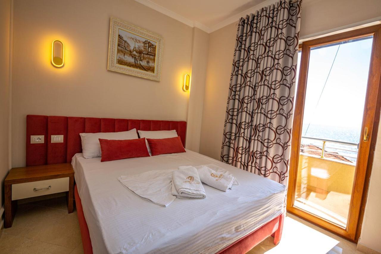 Hotel Vila Misiri Durres Bagian luar foto