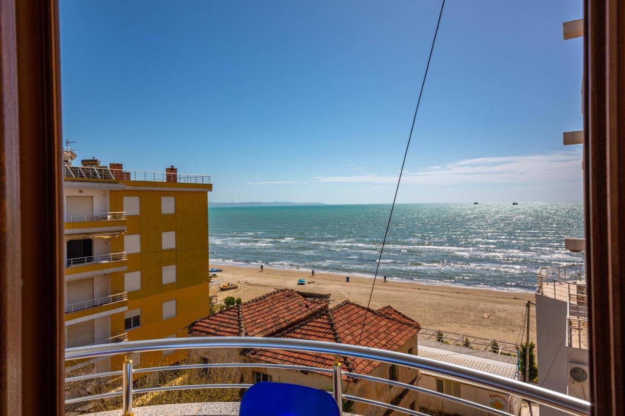 Hotel Vila Misiri Durres Bagian luar foto