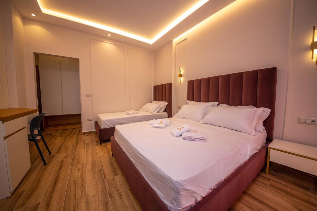 Hotel Vila Misiri Durres Bagian luar foto