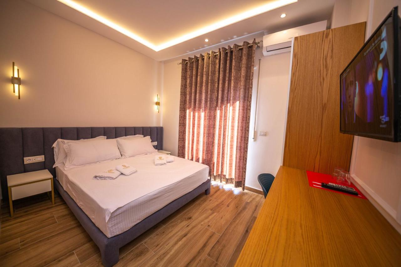 Hotel Vila Misiri Durres Bagian luar foto